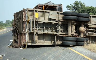 5 Things You Should Do After a Truck Accident - Mukerji Law