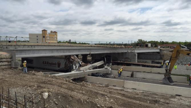 BRIDGE COLLAPSE: TRUCK CRASHES INTO OVERPASS IN SALADO, TX | Mukerji ...